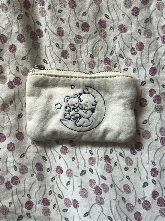 Brandy Melville Handbags - brandy melville coin pouch